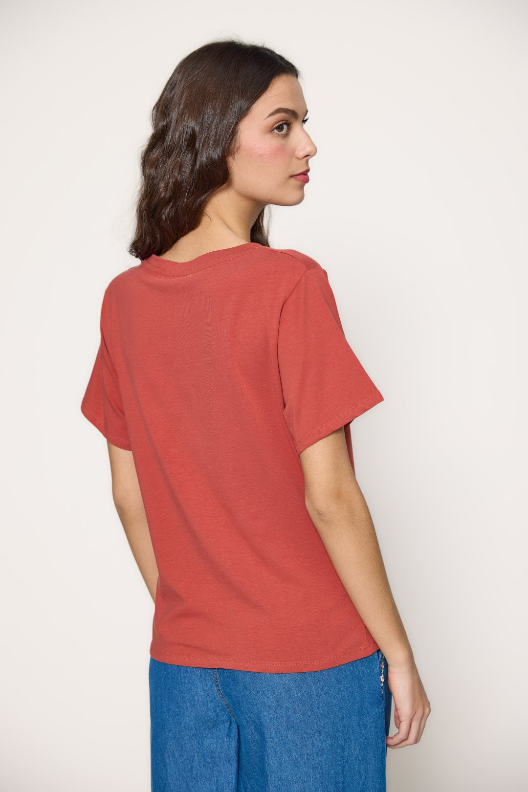 CAMISETA LAVA